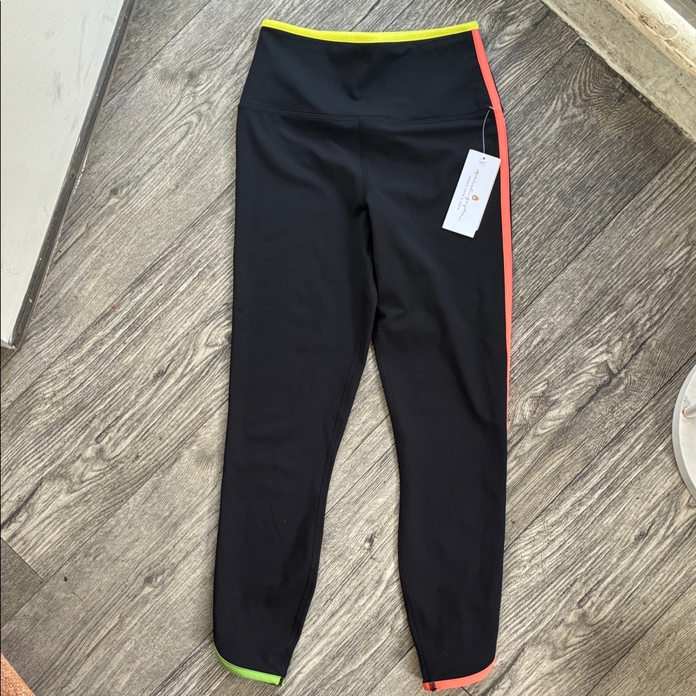 NWT Spiritual Gangster Black Leggings Neon Trim Sz Small